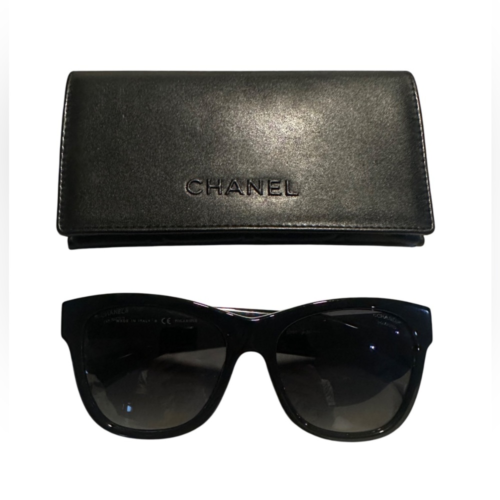 CHANEL Elegant Black Sunglasses with Case